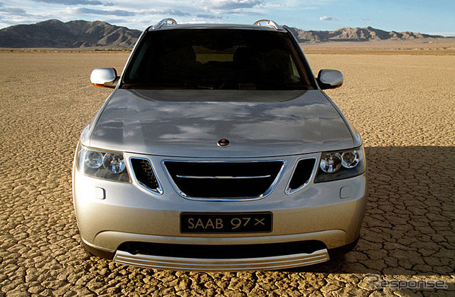 【ニューヨークモーターショー04】サーブ初のSUV…05年型『9-7X』