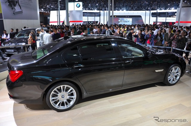広州モーターショー11 BMW 760Li 25周年記念車
