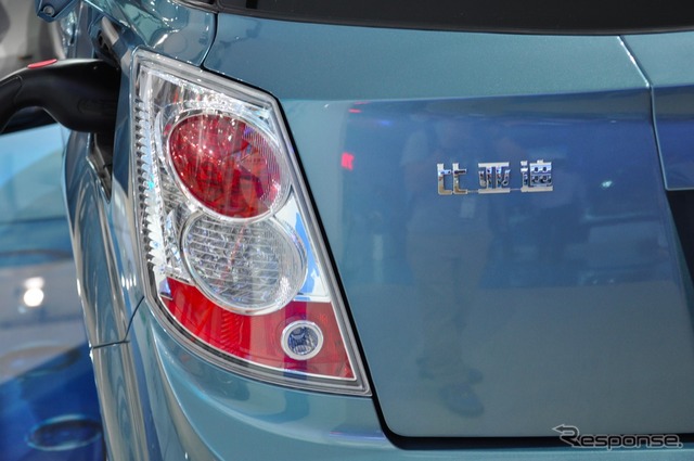 広州モーターショー11 BYD e6 先行者