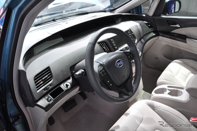 広州モーターショー11 BYD e6 先行者