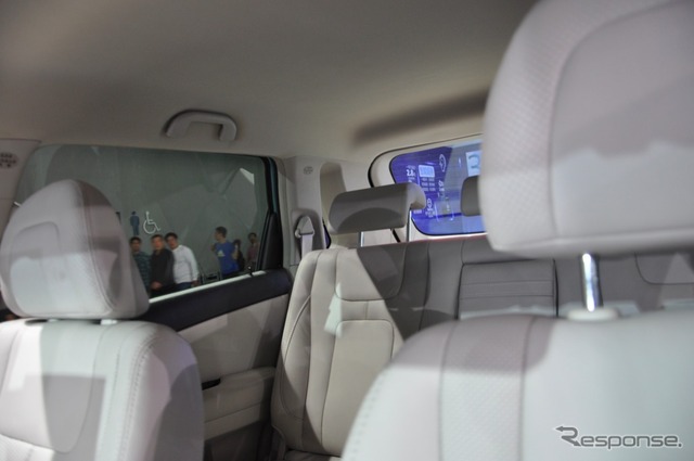 広州モーターショー11 BYD e6 先行者