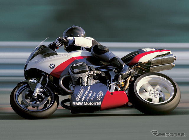 BMW『ボクサーカップレプリカ』2004年モデルを発売
