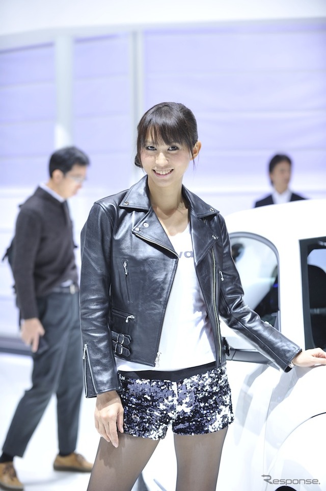 VW コンパニオン(東京モーターショー11)