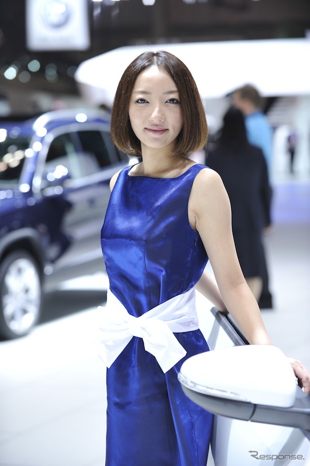 VW コンパニオン(東京モーターショー11)