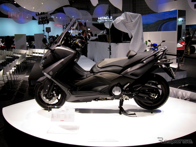 ビッグスクーター「TMAX」（輸出仕様）