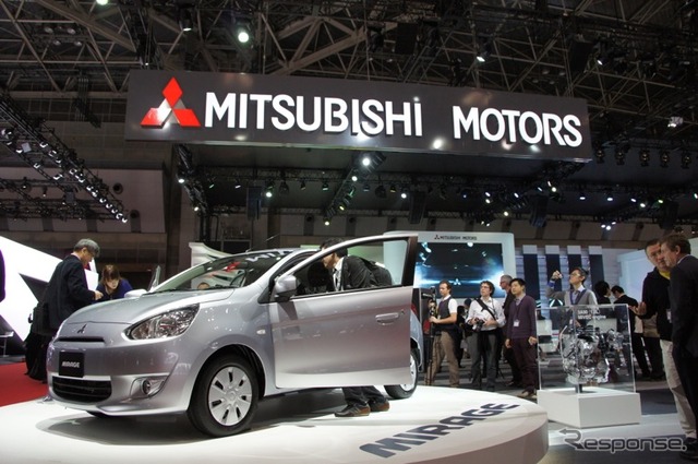 東京モーターショー2011 三菱ブース