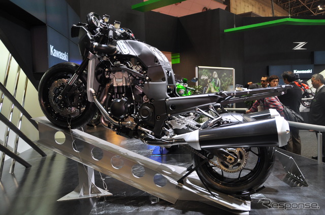 川崎重工　Ninja ZX-14R