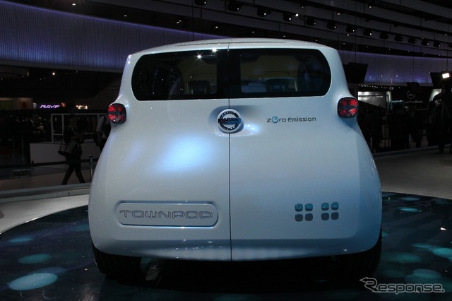 【東京モーターショー11】カピバラさんの背中はキリンが乗れる仕様です---日産
