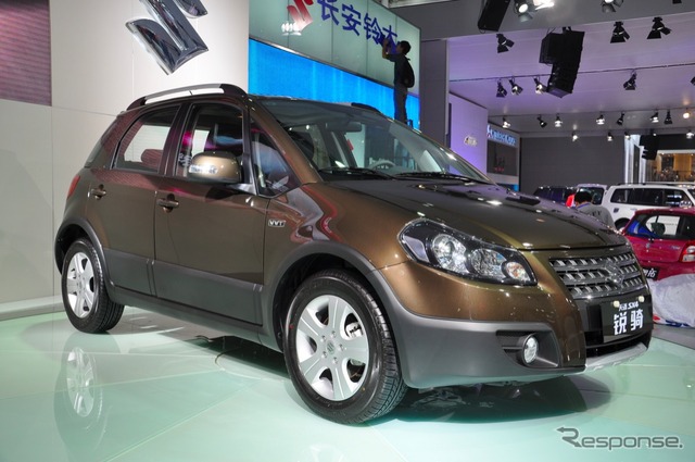 広州モーターショー11 スズキ SX4