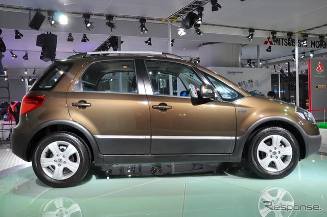 広州モーターショー11 スズキ SX4