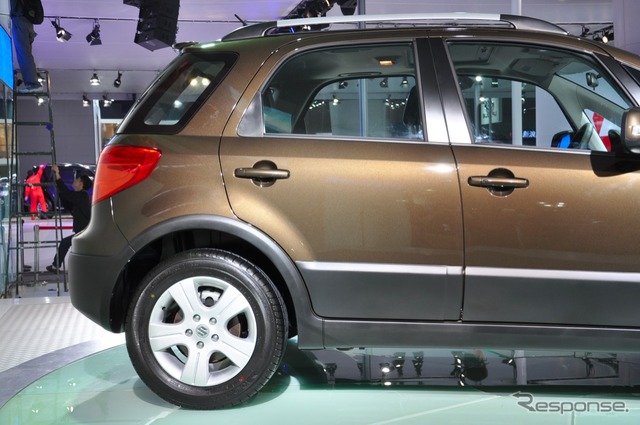 広州モーターショー11 スズキ SX4