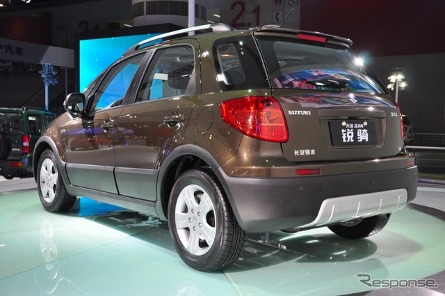広州モーターショー11 スズキ SX4