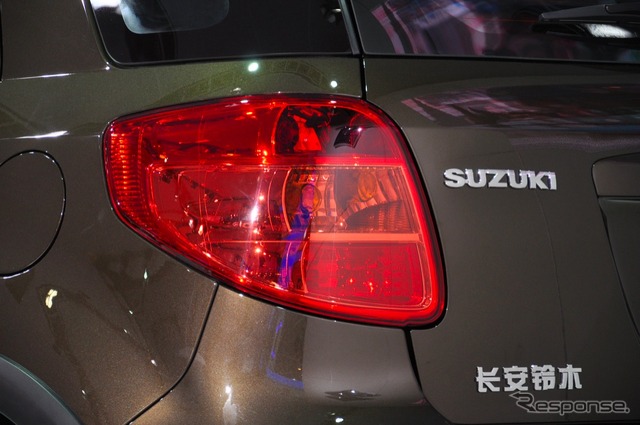 広州モーターショー11 スズキ SX4