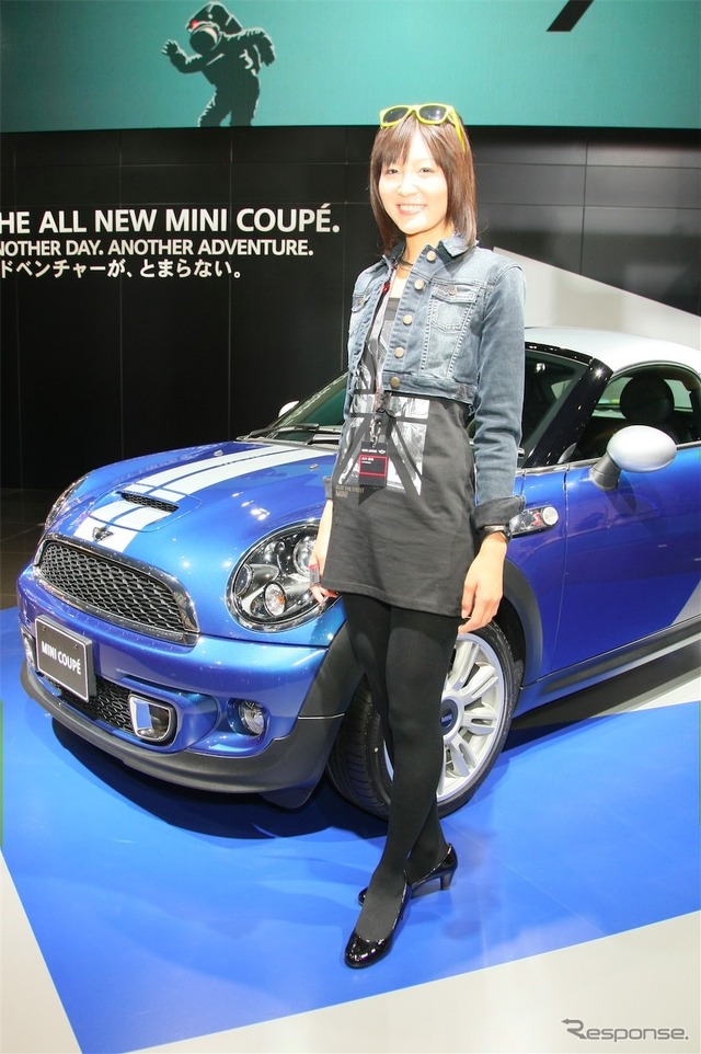 MINI コンパニオン(東京モーターショー11)
