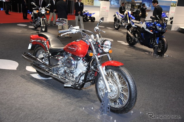 ヤマハ XVS400ドラッグスター(東京モーターショー11)
