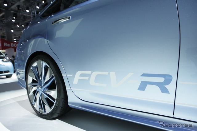 トヨタ FCV-R(東京モーターショー11)