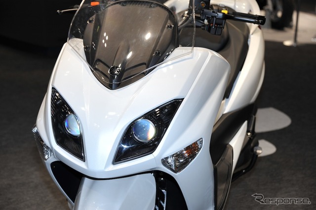 ヤマハ マジェスティYP250(東京モーターショー11)