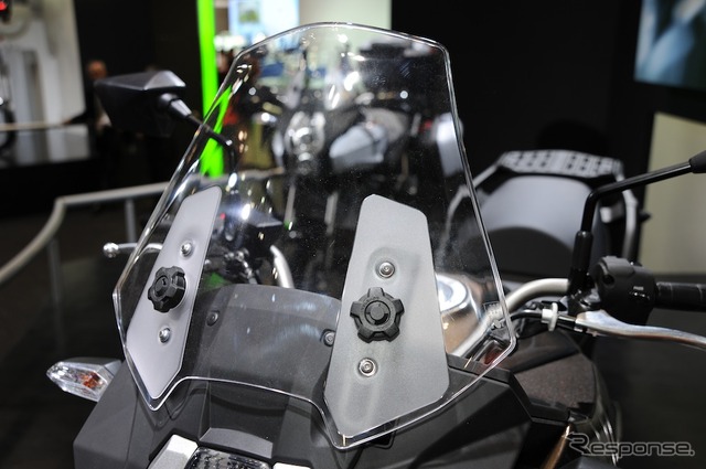 カワサキ Versys1000(東京モーターショー11)