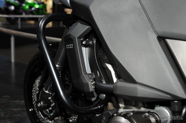 カワサキ Versys1000(東京モーターショー11)