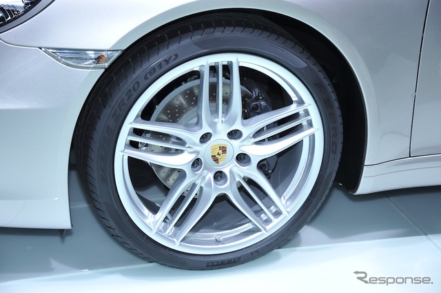 ポルシェ 911カレラ(東京モーターショー11)