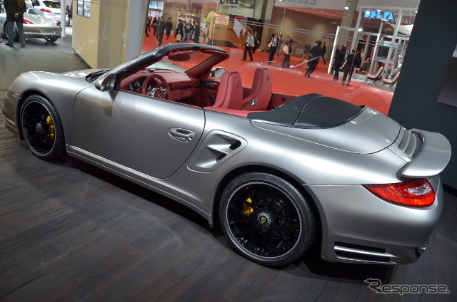 カスタマイズされた911ターボSカブリオレ