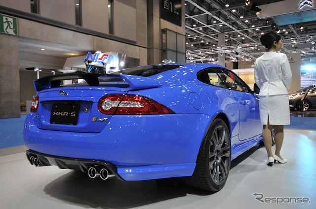 ジャガー XKR-S(東京モーターショー11)
