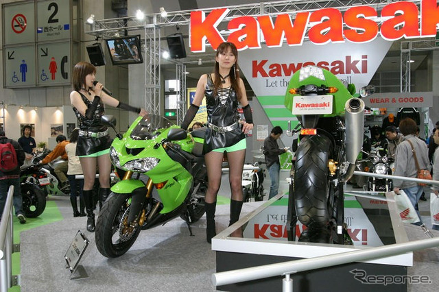 【東京モーターサイクルショー04】写真蔵…カワサキブース編