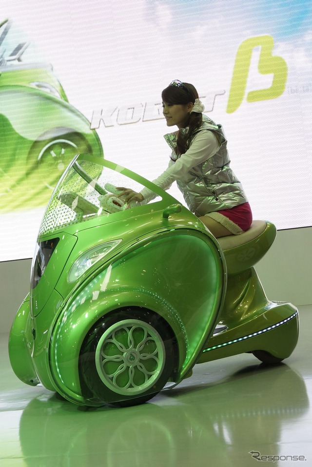 興和テムザックの小型EV、KOBOTベータ(東京モーターショー11)