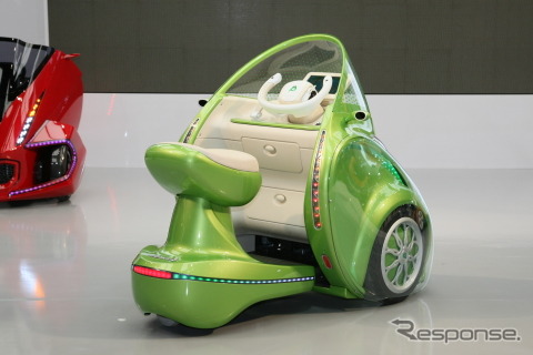 興和テムザックの小型EV、KOBOTベータ(東京モーターショー11)