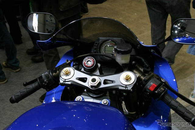 【東京モーターサイクルショー04】写真蔵…カワサキブース編
