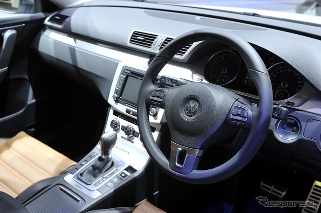 VW パサートオールトラック(東京モーターショー11)