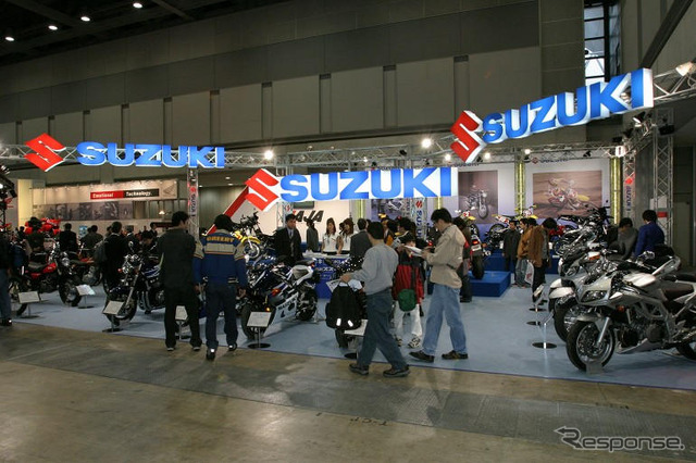 【東京モーターサイクルショー04】写真蔵…スズキブース編