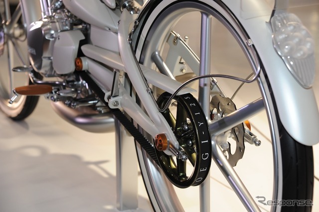 ヤマハ Y125もえぎ(東京モーターショー11)