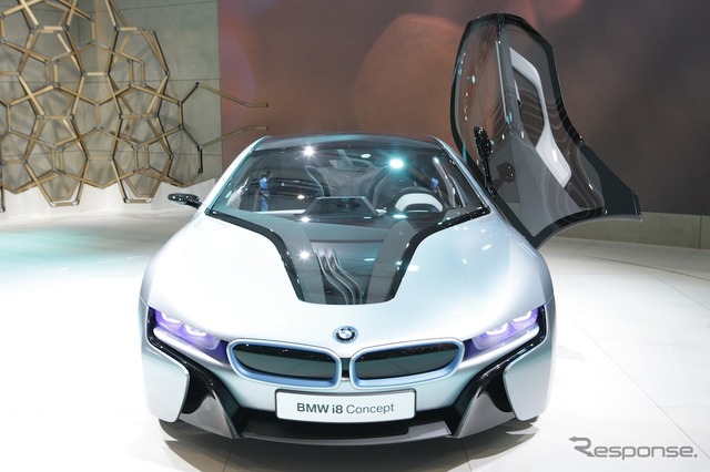 BMW i8コンセプト（東京モーターショー11）