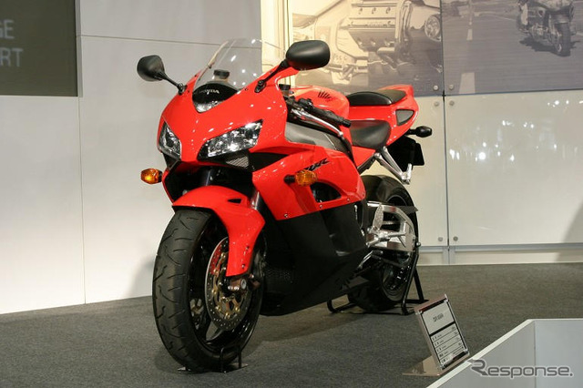 【東京モーターサイクルショー04】写真蔵…ホンダブース編
