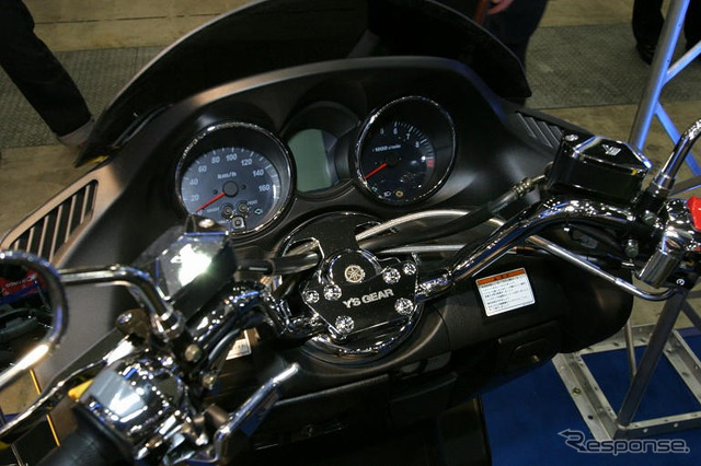 【東京モーターサイクルショー04】写真蔵…ワイズギアブース編