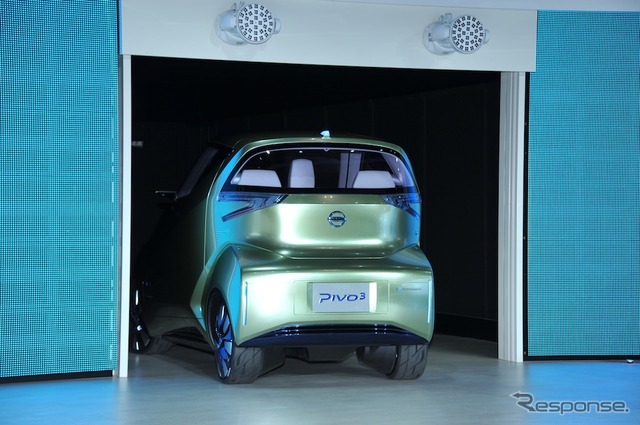 日産PIVO 3 (東京モーターショー11)