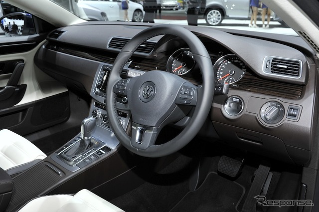 VW CC(東京モーターショー11)