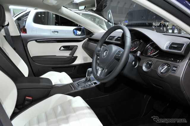 VW CC(東京モーターショー11)