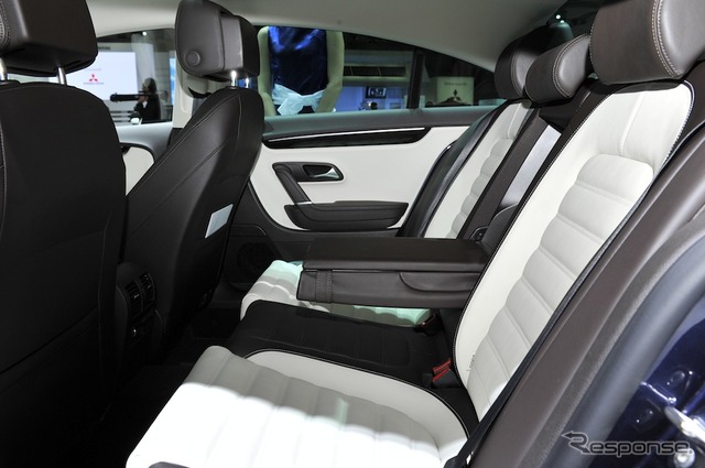 VW CC(東京モーターショー11)