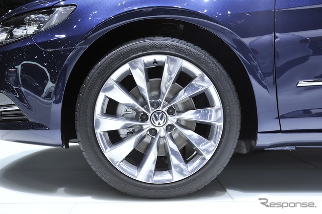 VW CC(東京モーターショー11)