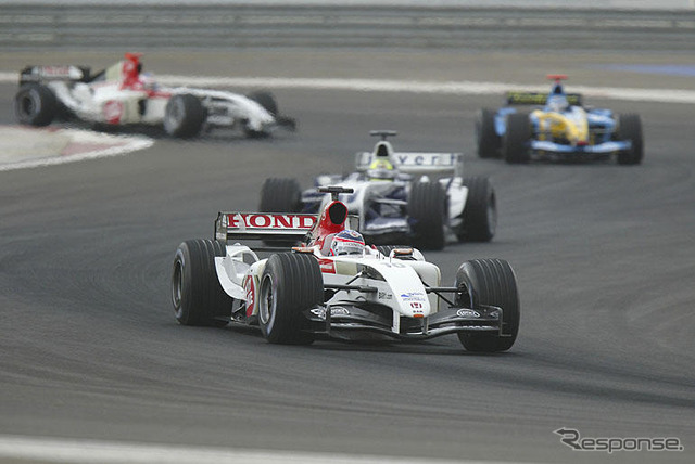 【ホンダF1】琢磨、シーズン半ばまでにバトンに追いつけ