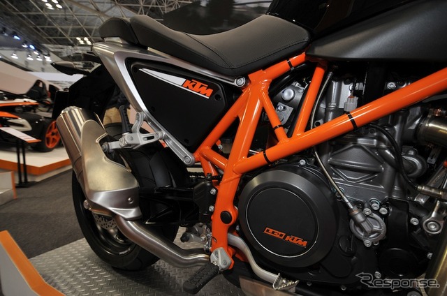 KTM 690DUKE(東京モーターショー11)