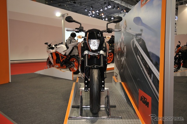 KTM 690DUKE(東京モーターショー11)