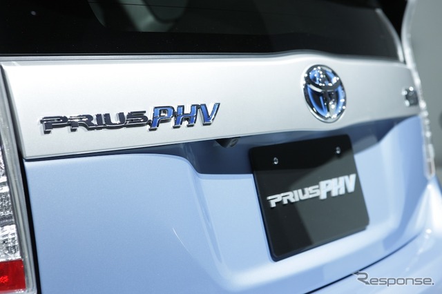 トヨタ プリウス PHV(東京モーターショー11)