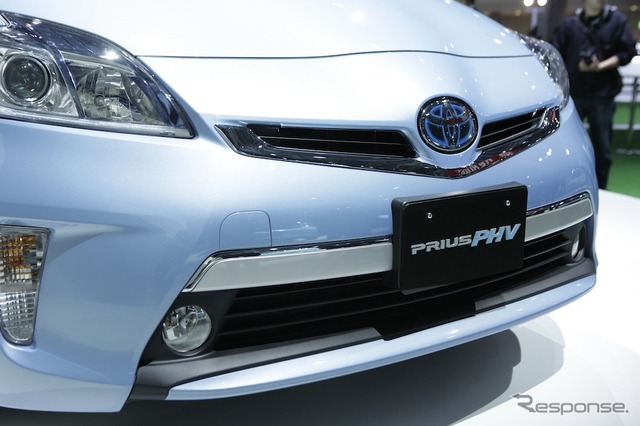 トヨタ プリウス PHV(東京モーターショー11)