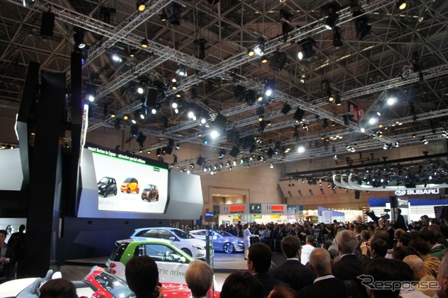 東京モーターショー2011 メルセデスベンツブース