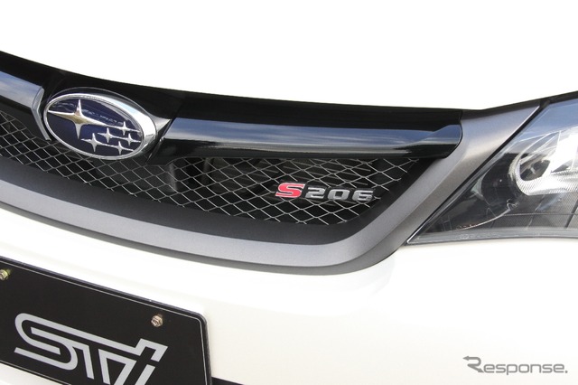 スバル インプレッサ WRX STI S206