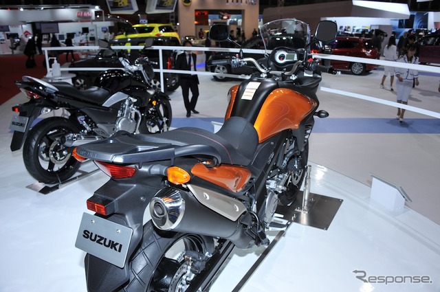 スズキ Vストーム650 ABS(東京モーターショー11)