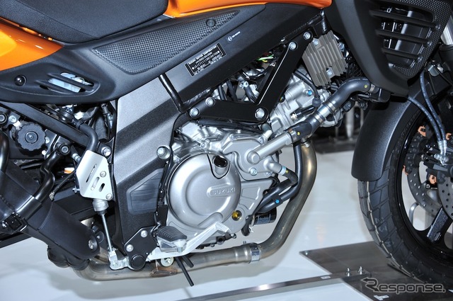 スズキ Vストーム650 ABS(東京モーターショー11)